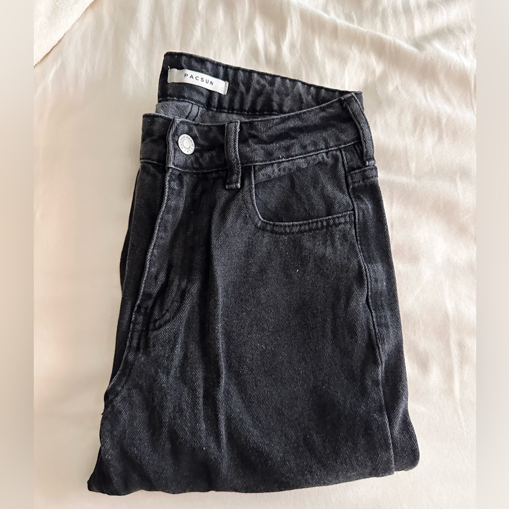 Pacsun mom jeans